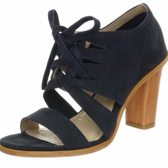 Frye - Sofia Tie On, navy super soft leather, size 7.5M, leather wrapped heel - Picture 1 of 6